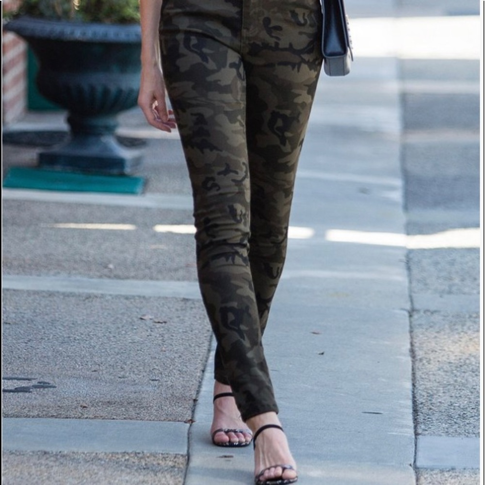 Amaryllis Muted Skinny Camo Jeans